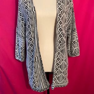 ♥️❄️Run Free Sweater Cardigan Size M